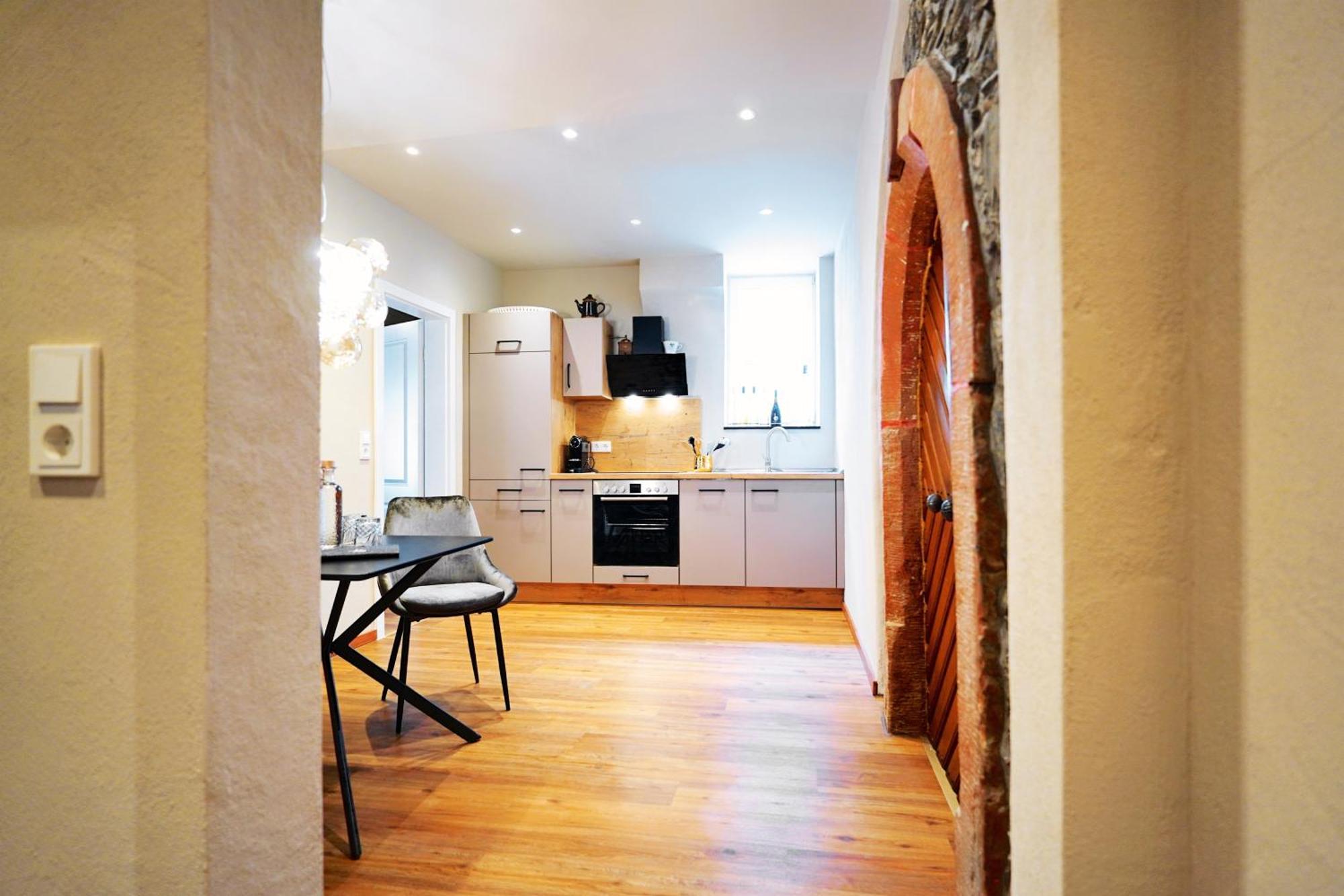 Winzerhaus Am Kardinalsberg Apartment แบร์นคาสเทล-คืสท์ ภายนอก รูปภาพ