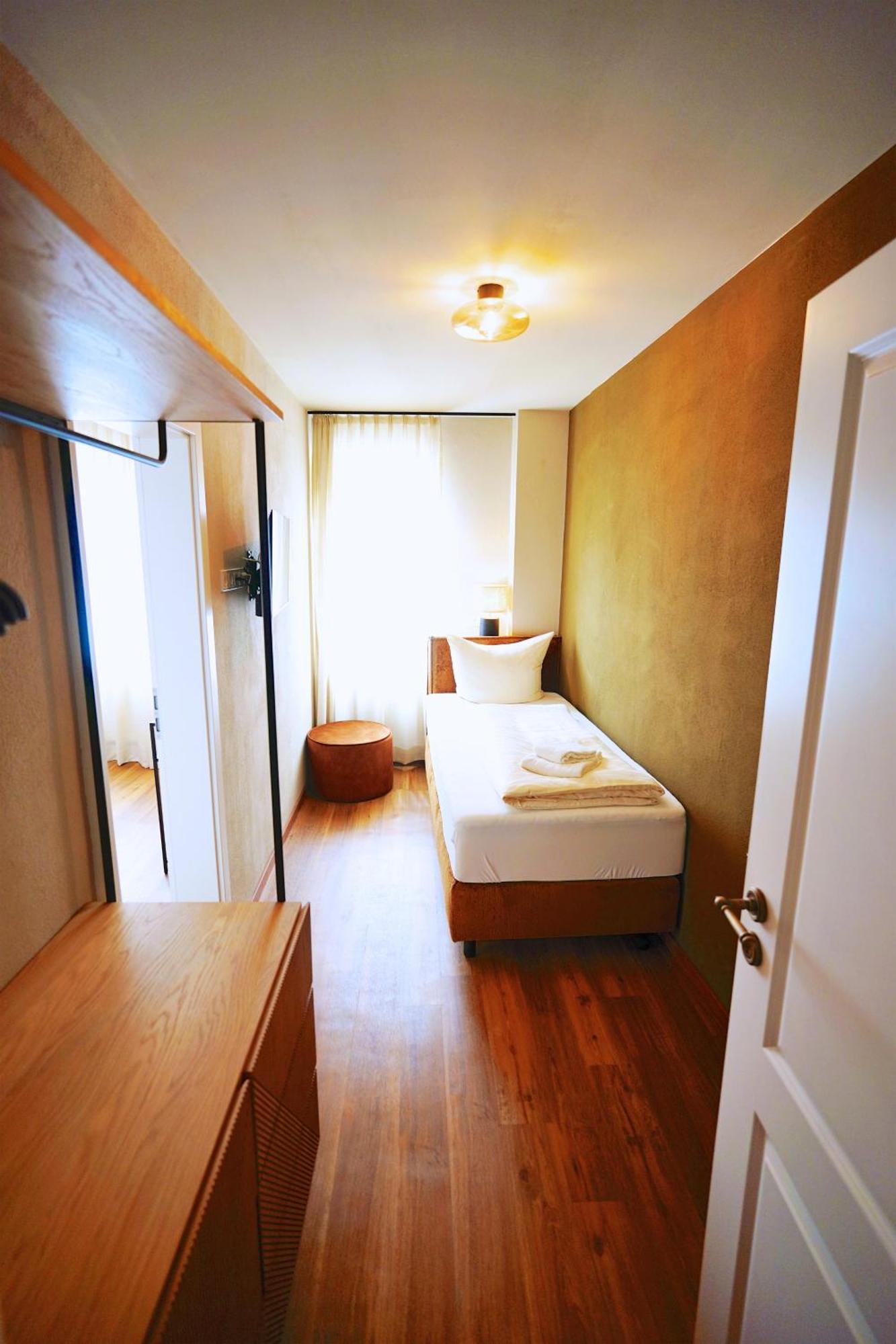 Winzerhaus Am Kardinalsberg Apartment แบร์นคาสเทล-คืสท์ ภายนอก รูปภาพ