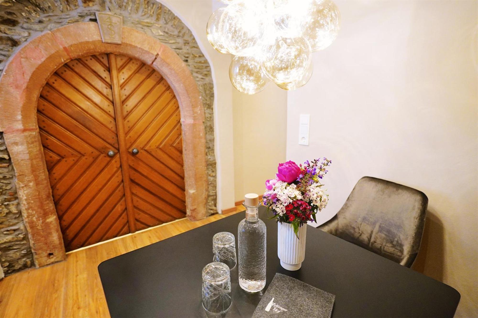 Winzerhaus Am Kardinalsberg Apartment แบร์นคาสเทล-คืสท์ ภายนอก รูปภาพ